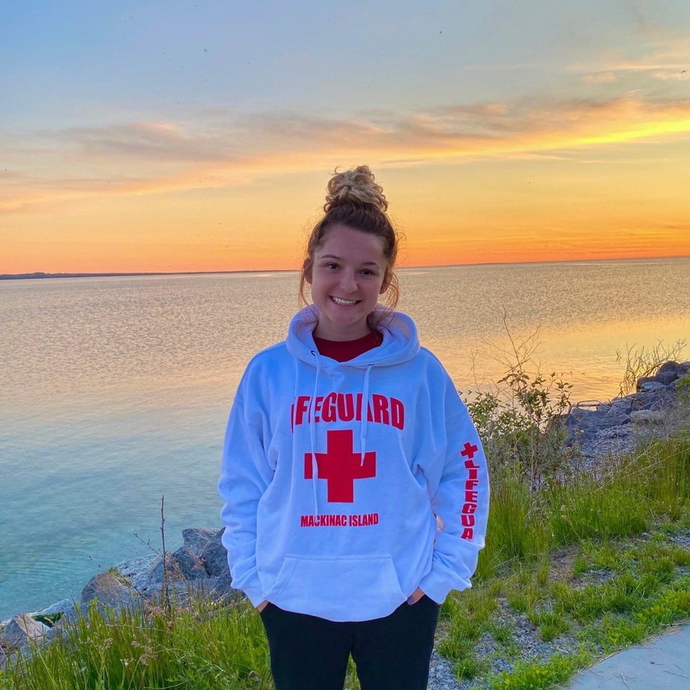 Meet your Posher, Kara